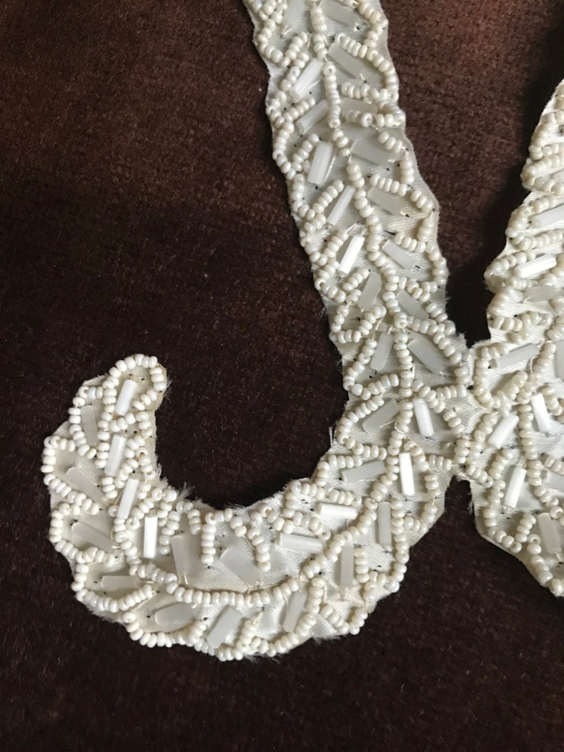 VINTAGE Glitter dressy small ladies beaded pin on COLLAR Hand sewn beads to fabric Bow tie style
