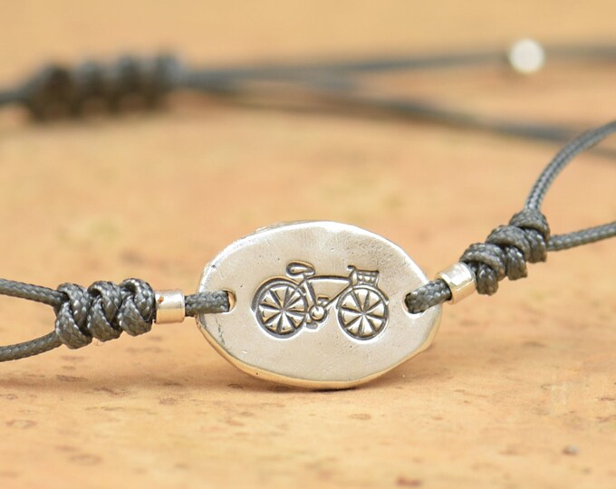 Sterling silver tiny vintage bicycle charm bracelet.Mens gift.unisex bicycle bracelet