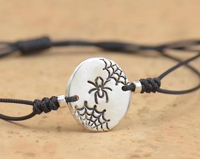 Sterling silver spider bracelet.spider bracelet.Tarantula.Waterproof bracelet.27 colors.Witch bracelet Mistery.Spiderweb,Halloween.Mens