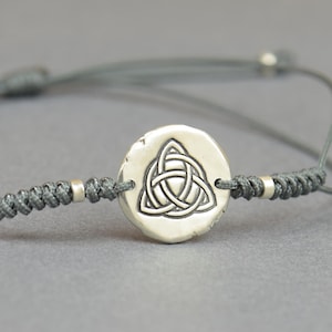 Sterling silver celtic knot charm bracelet.Mens gift.unisex bracelet.Trinity celtic knot.Triquetra bracelet.Heart celtic knot