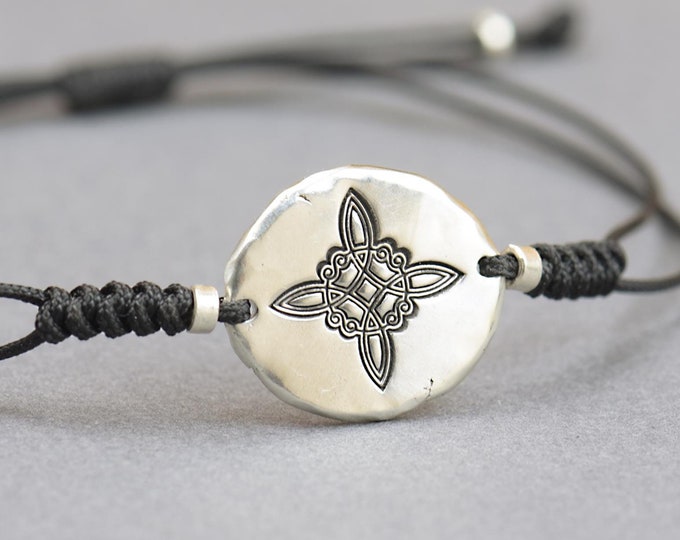 Witch knot bracelet.Artisan Sterling silver bracelet,nature,Spiritual bracelet moon,stars universe.Magic Bracelet.Mystery bracelet