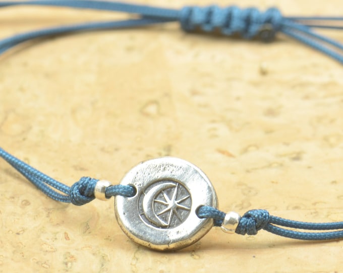 Tiny Moon and star charm bracelet-Sterling silver.Universe bracelet.Artisan bracelet,handmade