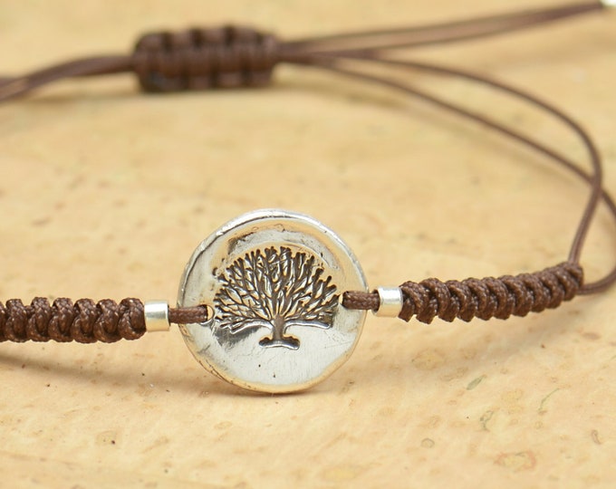 Sterling silver tree of life bracelet.Artisan handmade bead.