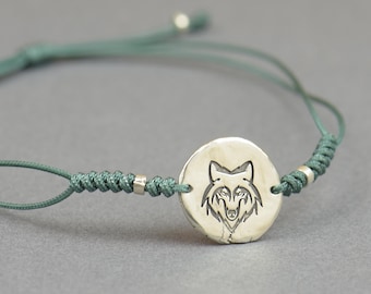 Wolf-armband. Artisan sterlingzilveren sterren, bergarmband. exclusief karakter, handgemaakt metaalsmeedwerk