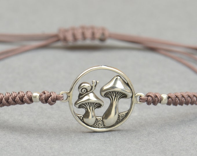 Sterling silver funghi mushroom snail charm bracelet.Mystic Magic Gnome bracelet.Snake knot braided cord.Waterproof bracelet.Nature