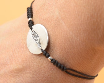 Sterling silver feather charm bracelet - Sterling silver. Mens or women bracelet