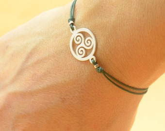 Bracciale Celtico In Argento 925 Con Triscele | Bracciale Rigido Donna Con Spirale Tripla | Silverly - 5