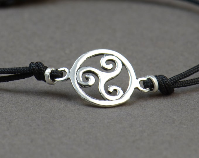 Celtic triskel sterling silver bracelet.Men or women