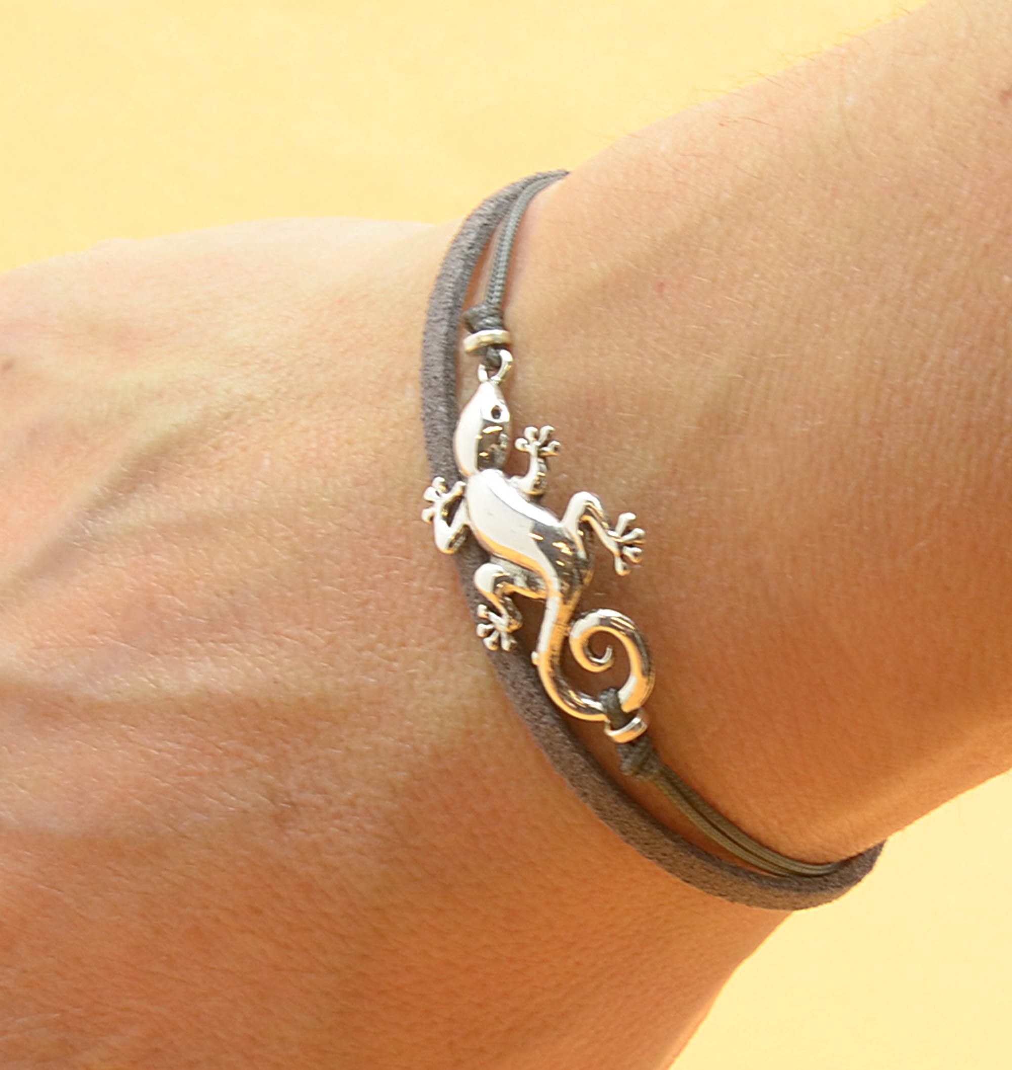 Amazon.com: Sterling Silver Gecko Cuff Bracelet for Women Southwestern Hopi  Design Overlay Technique Oxidized Finish Handmade (15mm) 9/16 inch Wide:  Cuff Bracelets: Clothing, Shoes & Jewelry