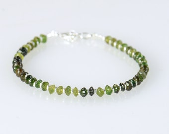 Green tourmaline  and sterling silver beads bracelet
