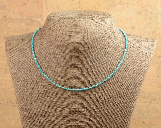 Choose your gemstone.Neckclace with custom personalized tiny gemstone and sterling silver clasp.Birthstone necklace.Chocker