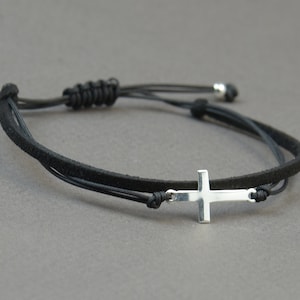 Sterling Silver Cross charm bracelet. Mens bracelet image 1