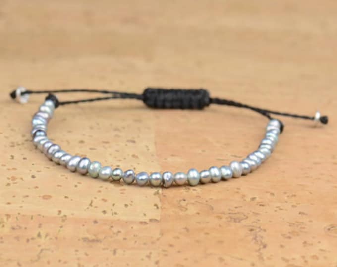 Grey Pearls bracelet