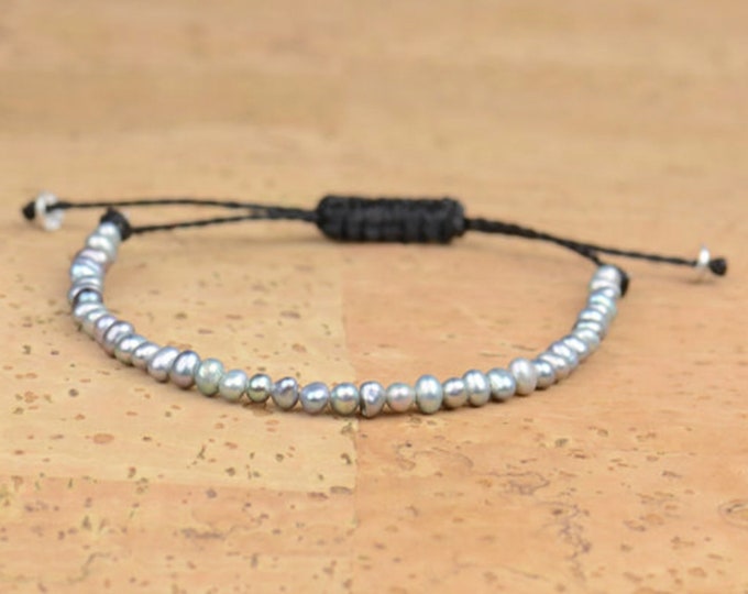 Grey Pearls bracelet