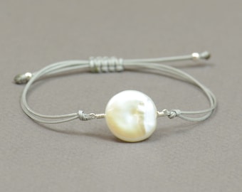 Keishi pearl bracelet with sterling silver