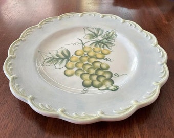 Lenox Tuscan Vine Blane Gourmet Plate 9” Green Grape Vine Decorative Plate EUC