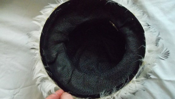 1960's black and white feather bucket hat - image 5