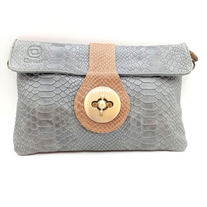Bolso cartera para mujer de piel Qoolst bicolor con broche metálico