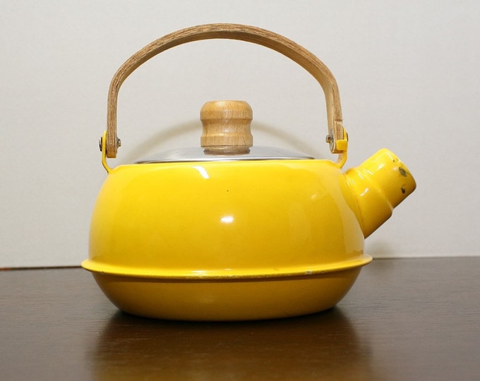 Vintage Retro Yellow Metal Tea Kettle Etsy