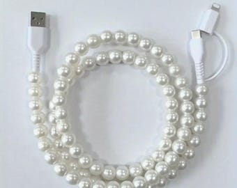 3-in-1 USB Charging Cable – Lightning & USB-C - beaded charger. PEARL