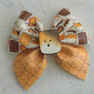 S&#39;mores 3.5&quot; Darling Hairbow - Campfire Dessert Faux Leather Clip - Toasted Marshmallow - Graham Cracker - Chocolate - Camping - Fall