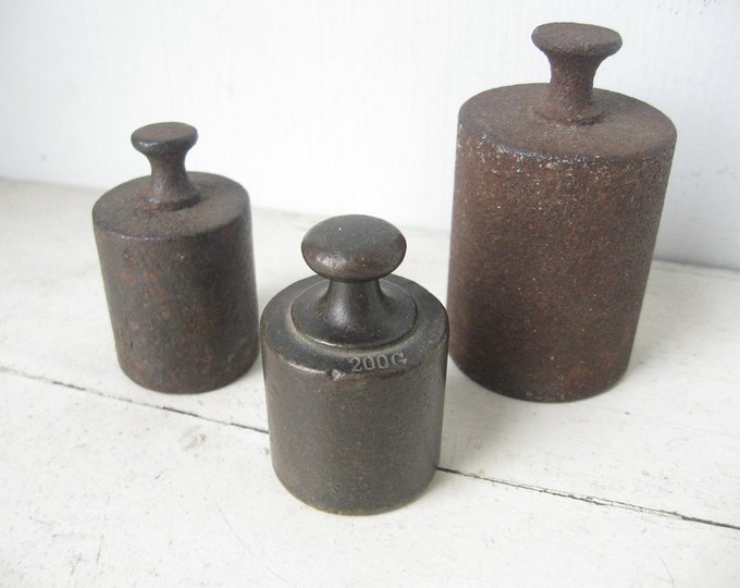 Antique Cast Iron Scale Weights, Set of 3 - Etsy
