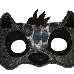 Children&#39;s Safari Animal HYENA Felt Mask