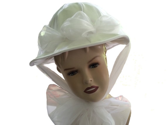 Custom Boutique MARY POPPINS Inspired Jolly Holiday White Hat - Etsy