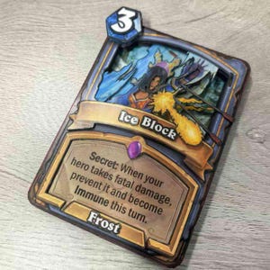 Cartas premium de Hearthstone con temática negra: compuesto de resina y papel duradero para una experiencia de juego elegante y una exhibición coleccionable, Barrera de hielo