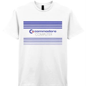 Commodore 64 Computer Handbuch Logo Retro 80er Jahre Gaming Gildan SoftStyle® Ringspun T-Shirt