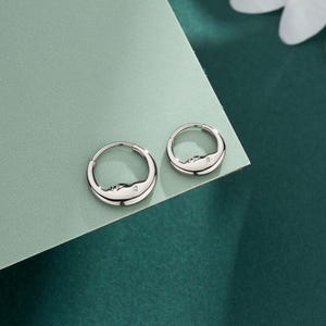 20G Titanium Moon Face Daith Hoop/Daith Clicker/Septum Ring/Cartilage Clicker/Helix/Conch/Tragus Hoop Earring/1PCS/Septum Piercing Jewelry