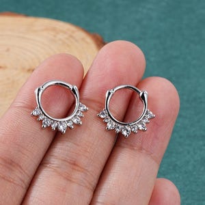 14G 16G Clear CZ Septum Ring/Nose Clicker/Nose Ring/Septum Jewelry/Nose Piercing/Hinged Daith Clicker/Conch/Earlobe Hoop/Gift for Her/1PCS