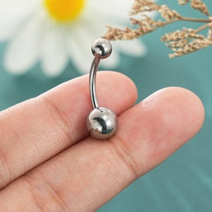 14G 10mm Titanium CZ Navel Ring/Internally Threaded/Curved Barbell/Dainty Belly Piercing/Tiny Belly Ring/Belly Bar/Navel Piercing/1PCS/Gift
