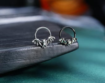 16G Silver & Black Bat Septum Hoops/10mm Nose Rings/Cartilage Earrings/Helix Clicker/Conch Hoop/ Gothic Nose Piercing/Halloween Jewelry/1PCS
