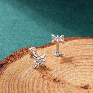 925 Sterling Silver Starburst Labret Stud/16G Internally Threaded Cartilage Earring/Flat Back/Helix/Conch/Tragus Piercing/Gift for Her/1 PCS