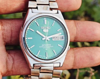 ORIGINAL SEIKO 5 Automatic 21 Jewels Day Date Japanese Wrist ORIGINAL SEIKO 5 Automatic 21 Jewels Day Date Japanese Wrist