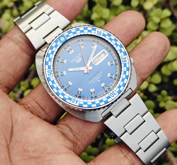 Vintage Seiko 5 Sports Automatic Rally Diver 6119-7173 Blue
