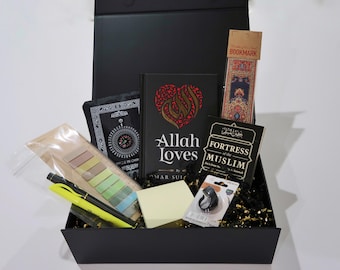 Islamic Gift Box, Ilm Bundle, Ramadan Gift, Muslim Gift Set, Eid Gift, Allah loves by Omar Suleiman, Sunnah Duas, Fortress of the Muslim