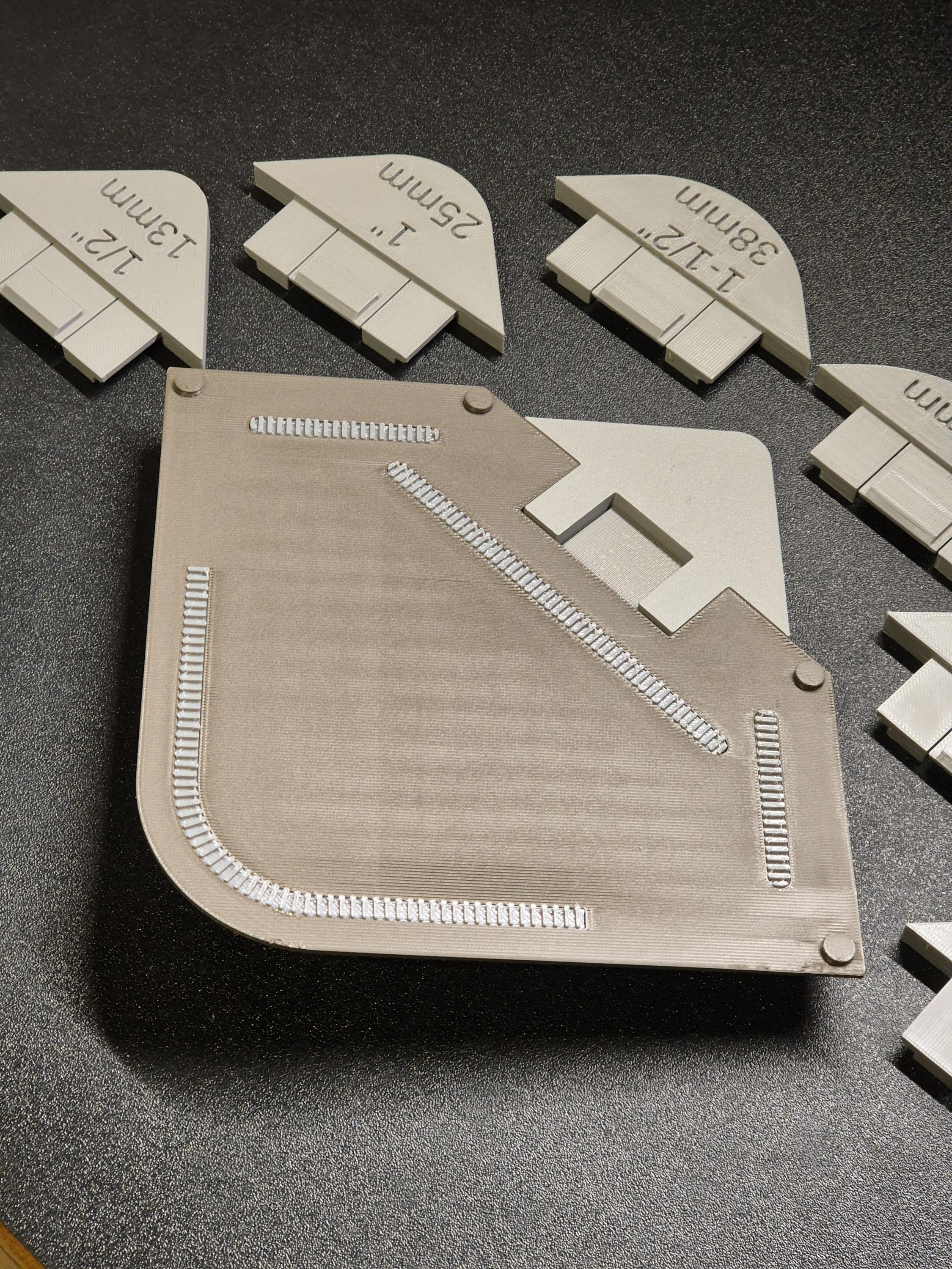 Woodworking Modular Router Jig for Creating Chamfers and Fillet Edges ...