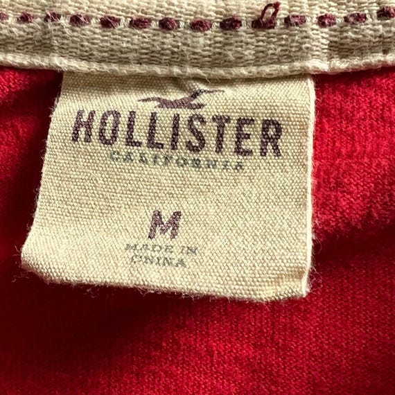 Hollister Surf HCO 22 Shirt M Raised Embroidered Vtg Y2K Logo