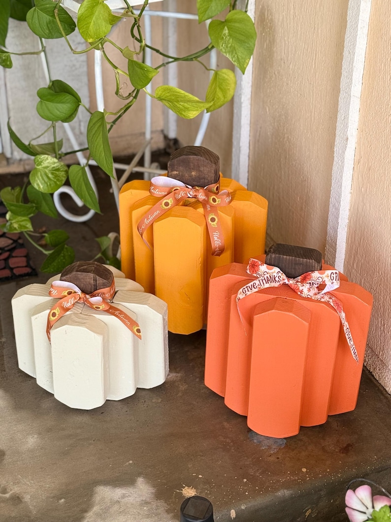 Harvest Charm Wooden Pumpkin Trio – Rustic Fall Decor for a Warm ...