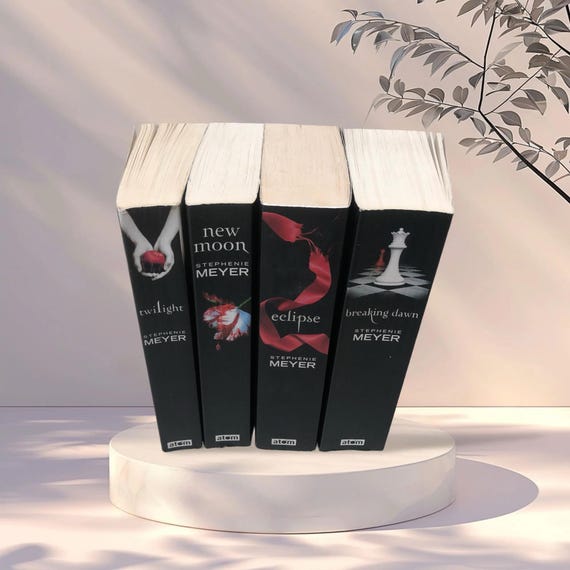 Twilight Saga Paperback Set: Stephenie Meyer, Books 1-4 - Etsy