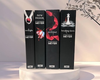 Twilight Saga Paperback Set: Stephenie Meyer, Books 1-4
