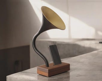 Vintage Style Gramophone Decor