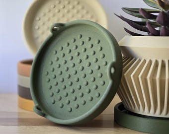 Jade green Hanging tray, 6.5" Handmade ceramic planter, Plant Tray, Indoor Hanging Tray, Planter Tray, Pastel hanging plant saucer