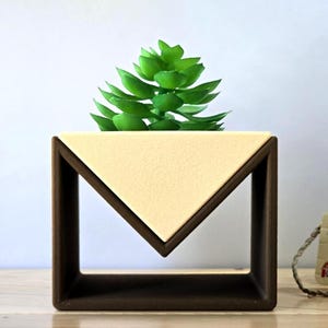 Indoor Planter for office decor modern pot for indoor garden planter for succulent pot handmade gift flower pot decorative planter modern