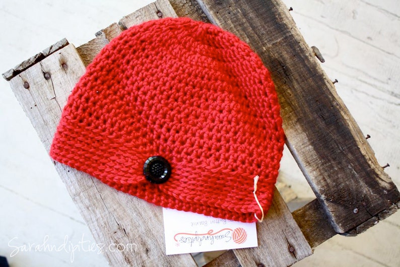 Poppy Crochet Cancer Hat Women/'s Crochet Flapper Hat Black Flower Button Flapper Beanie - Vintage Style Vivid Red