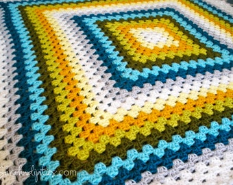 Traditional Granny Square - Custom Granny Square Afghan - Baby Blanket - Toddler Blanket - Throw Blanket - You Choose Colors - Made to Order