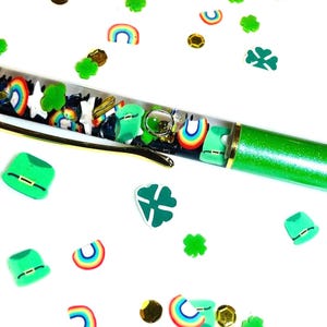 St Patrick’s Pot of Gold float pen, Rainbows, Diamonds, Flick of gold, Leprechaun hat, Clovers, Magical, Keep the pinched away with green!