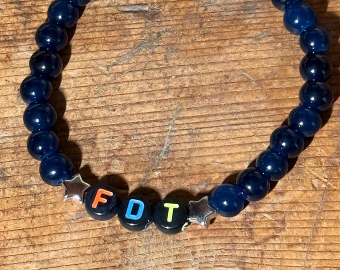 FDT Friendship Bracelet: Elegant Dark Blue Glass Beads